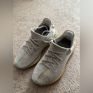 Yeezy sesame size 7